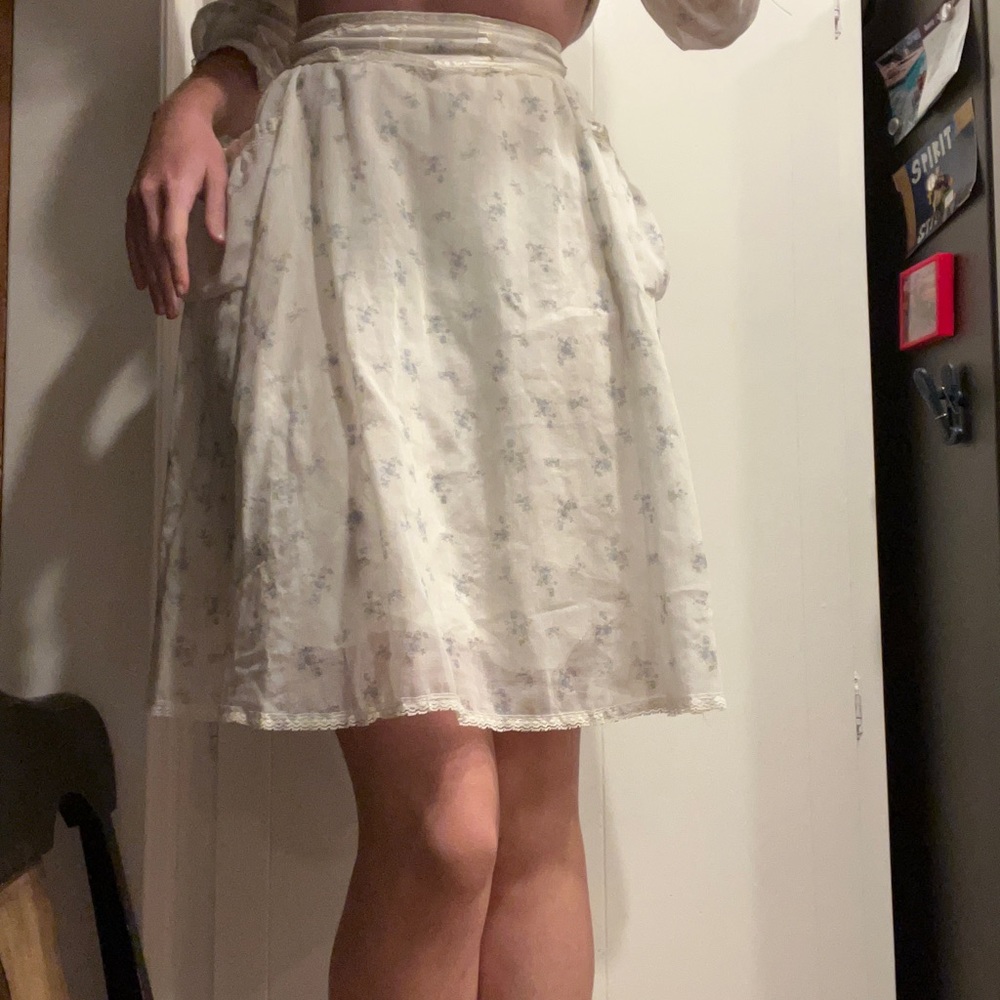 Vintage Gunne Sax Set!! Blue bell print!